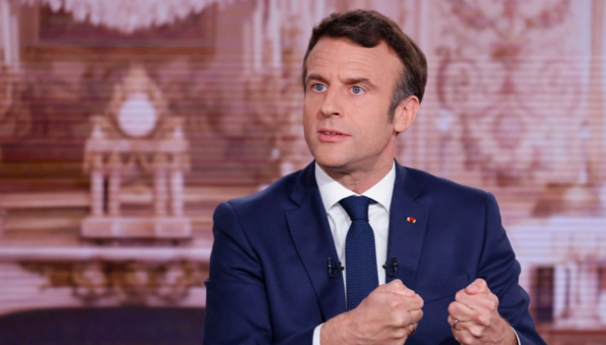 Μακρόν ή Λεπέν; Τι θα γίνει  αν εκλεγεί πρόεδρος στη Γαλλία ο Ευρωπαίος μεταρρυθμιστής ή... η φίλη του Πούτιν