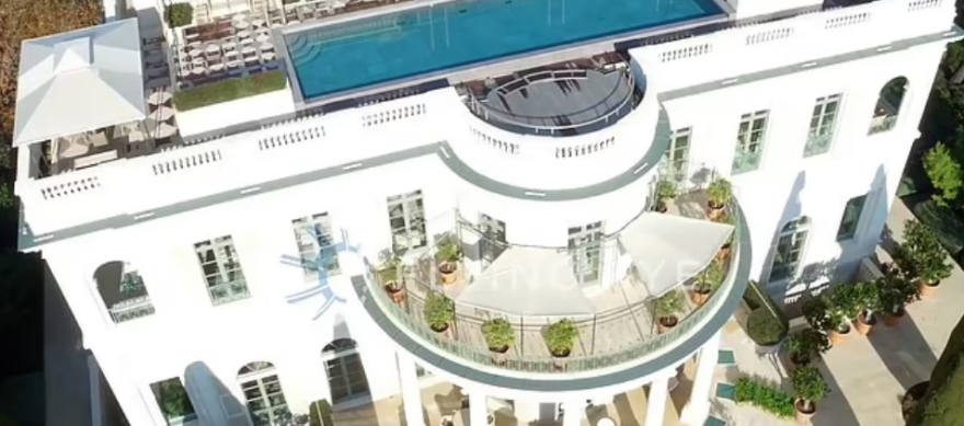 Κυρώσεις - Ρομάν Αμπράμοβιτς: Κατασχέθηκε και η βίλα στη Γαλλική Ριβιέρα 