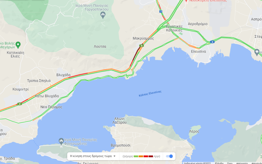 Έξοδος Πάσχα - Κίνηση στους δρόμους: Μετ' εμποδίων η έξοδος, γεμάτα φεύγουν λεωφορεία, τρένα και πλοία