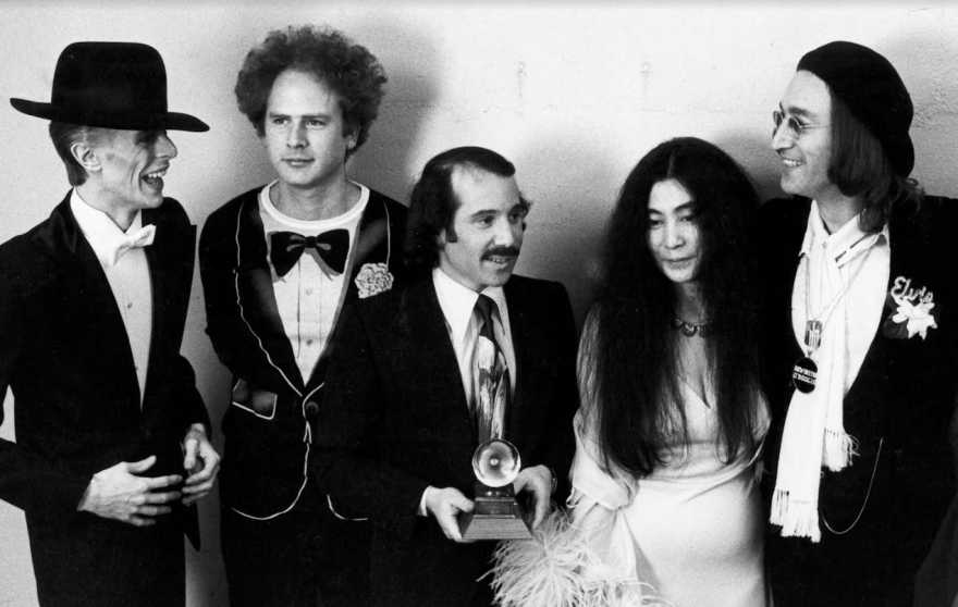 Ρον Γκαλέλα: Ο «paparazzo» που έφαγε γροθιές από τον Μπράντο και εξόργισε την Τζάκι Κένεντι