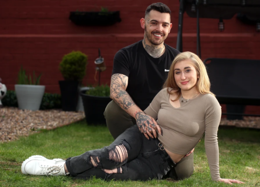 Πόλεμος στην Ουκρανία: «Η γυναίκα του φταίει», λέει η Ουκρανή που έφυγε με τον Βρετανό οικογενειάρχη που την φιλοξένησε