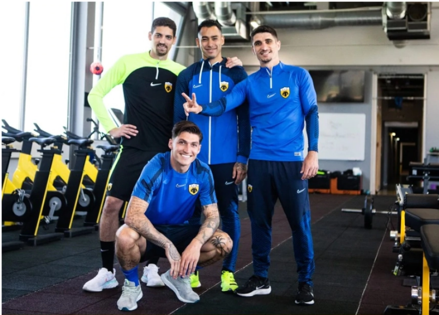 ΑΕΚ: Θυμίζει... τίγρη η νέα φανέλα - Με Μάνταλο το βίντεο για τις εμφανίσεις της νέας σεζόν