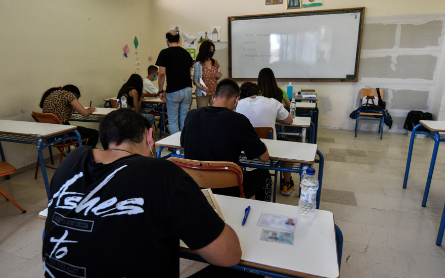 Πανελλαδικές 2022: Πρεμιέρα για τις εξετάσεις αυτή την εβδομάδα, τι να προσέξουν οι υποψήφιοι