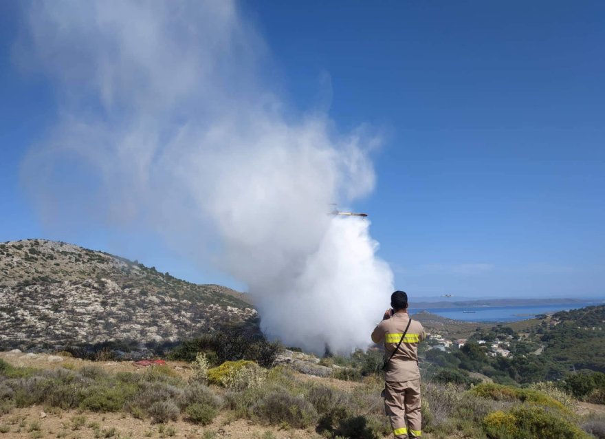 Κερατέα: Δείτε πώς έσβησαν τη φωτιά