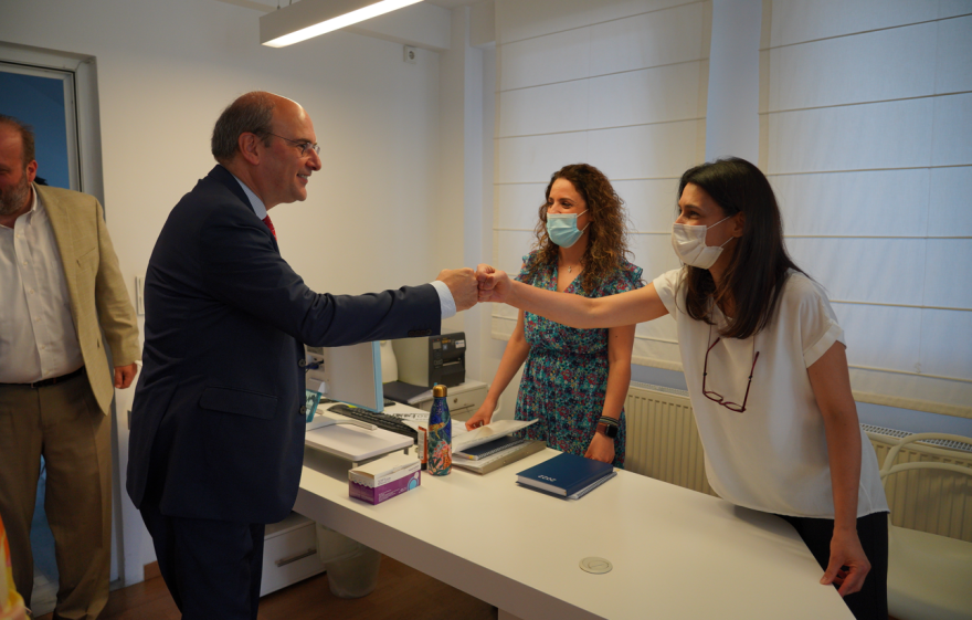 Νέο πρόγραμμα για 10.000 ανέργους, μηνιαία επιδότηση ίση με τον κατώτατο μισθό