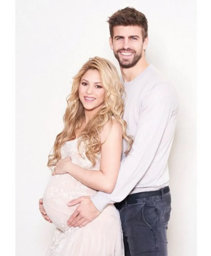 Η Σακίρα επιβεβαίωσε τον χωρισμό της με τον Πικέ