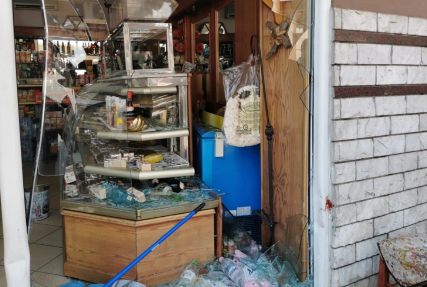 Σοκαριστικό τροχαίο στη Θεσσαλονίκη: Σε σταθερή κατάσταση οι δύο νεαρές κοπέλες και η οδηγός που τραυματίστηκαν