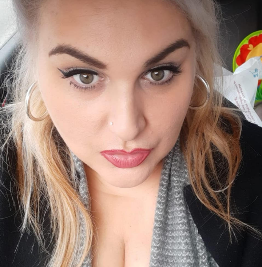 Τραγωδία στο Παγκράτι: Κηδεύτηκε στη Νάξο η 36χρονη που γλίστρησε κι έπεσε από το μπαλκόνι