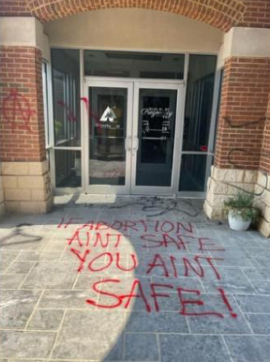 Οι γυναίκες απειλούν με σεξουαλική απεργία στις ΗΠΑ για τις αμβλώσεις