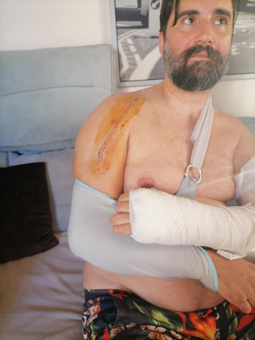 Σαλαμίνα: «Πολύ λεπτή η γραμμή ανάμεσα στη ζωή και τον θάνατο» γράφει διασώστης του ΕΚΑΒ μετά τον άγριο ξυλοδαρμό του