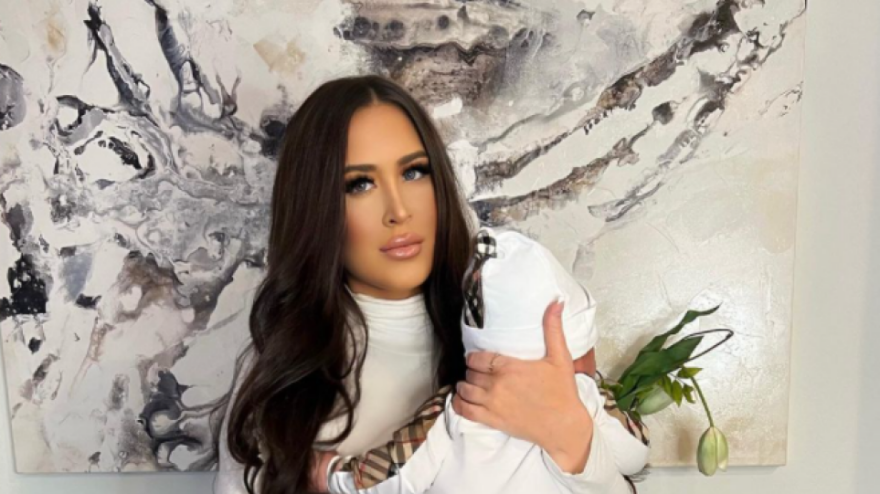 Απτόητος ο Τρίσταν Τόμπσον μετά τα απανωτά σκάνδαλα - Το κλάμπινγκ ως τα ξημερώματα και η νέα του παρέα