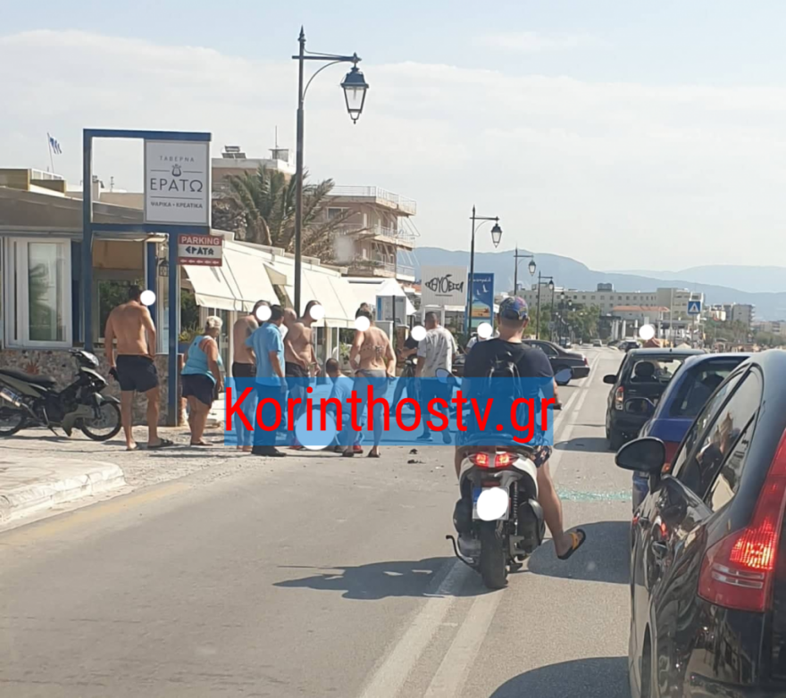 Σοβαρό τροχαίο στο Λουτράκι - Μηχανάκι «καρφώθηκε» στο πίσω μέρος ΙΧ 