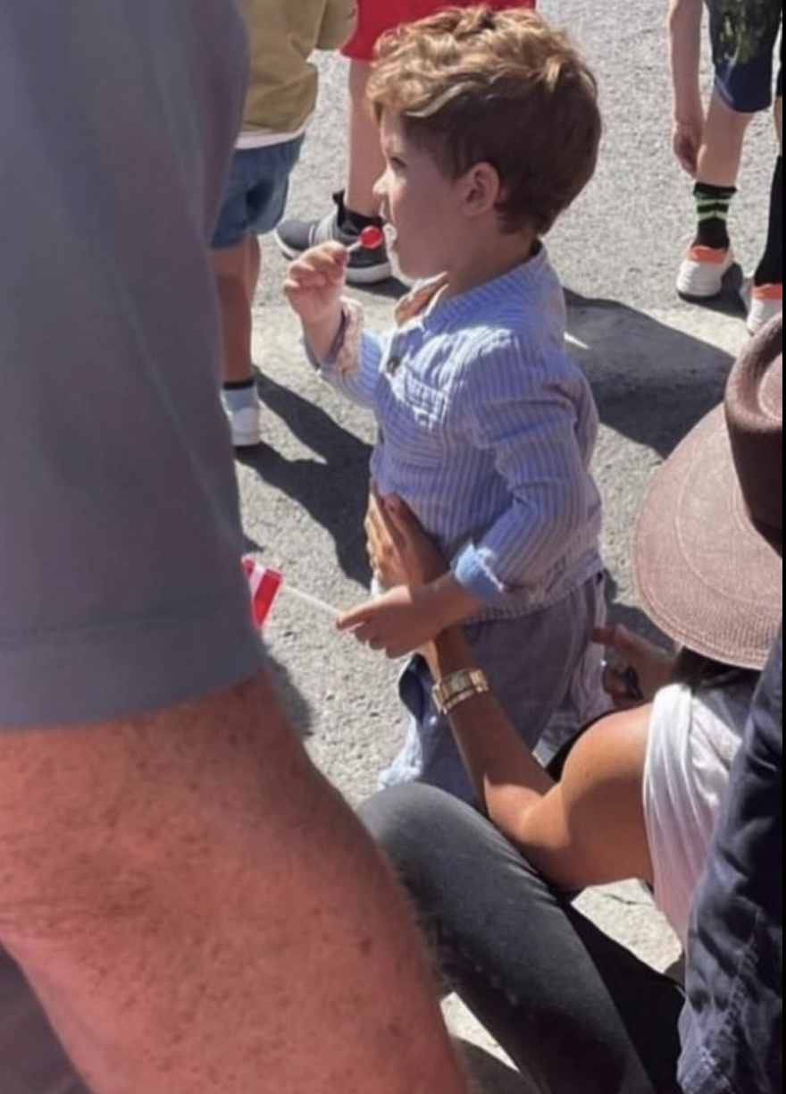 Χάρι και Μέγκαν: Νέες φωτογραφίες του Άρτσι στο διαδίκτυο από την παρέλαση για την 4η Ιουλίου