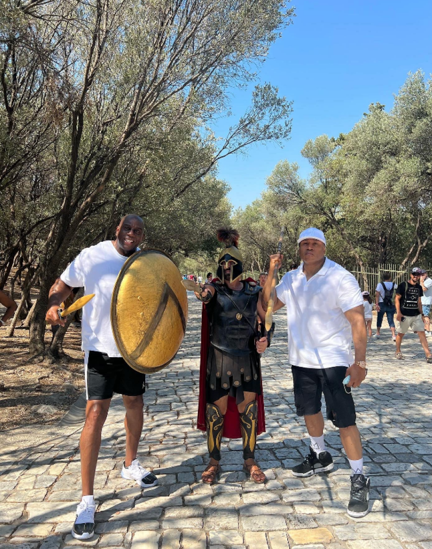 Ο Μητσοτάκης τηλεφώνησε στον Μάτζικ Τζόνσον: Ευχαριστώ για τα καλά λόγια για την Ελλάδα 