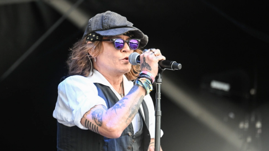 Τζόνι Ντεπ: Μιλάει για πρώτη φορά για την Άμπερ Χερντ - «Αν είχα μια δεκάρα, δεν θα έφτανε ποτέ στο χέρι σου»