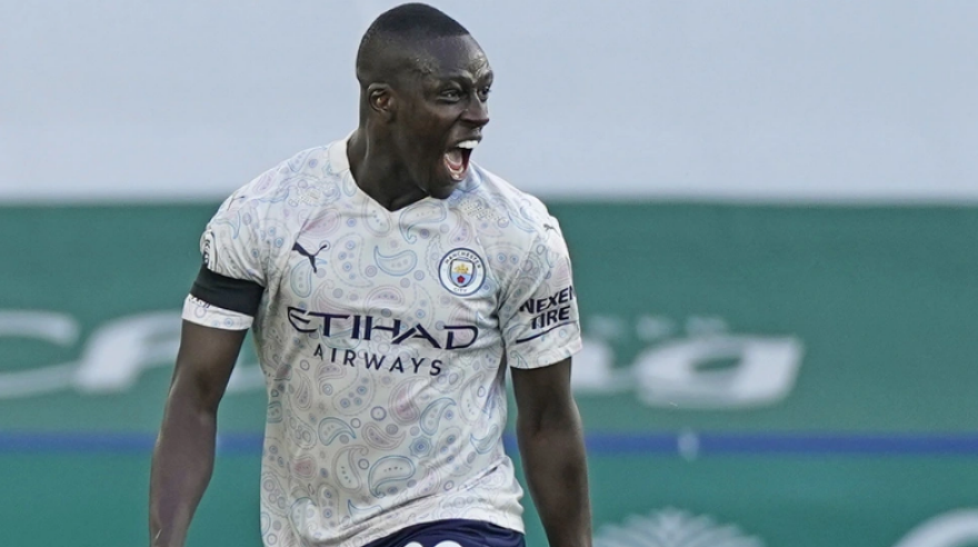 Σεξουαλική βία εκτός γηπέδων: Η σκοτεινή πλευρά των άσων της μπάλας