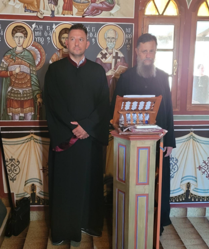 Αρχιεπίσκοπος Ιερώνυμος: Επισκέφθηκε τη νήσο Άμπελο, όπου ασκήτευσε ο Όσιος Λουκάς