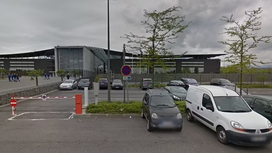 Γαλλία: Αφηρημένος πατέρας... ξέχασε βρέφος στο αυτοκίνητο, έπαθε θερμοπληξία και πέθανε!