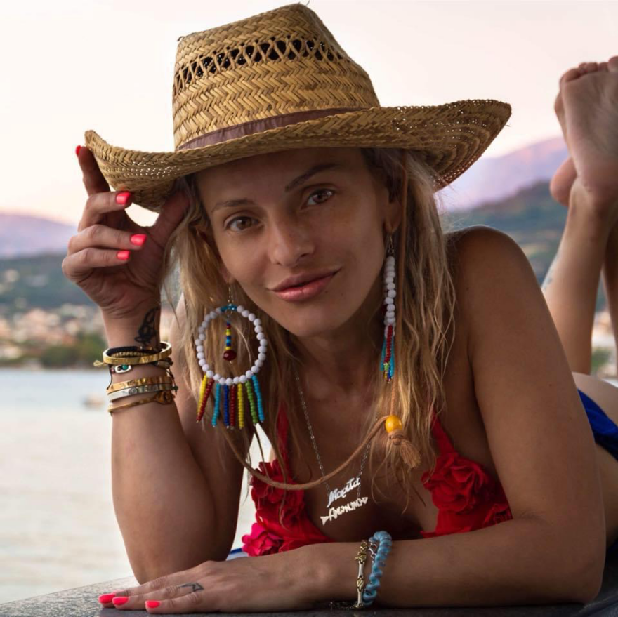 Θλίψη για τον θάνατο της Μαρίτας Αγγελοπούλου: «Θα είσαι πάλι στην αγκαλιά του μπαμπά σου»