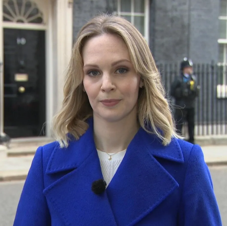 Βρετανία: Ποια είναι η δημοσιογράφος που λιποθύμησε ολοκληρώνοντας πρόωρα το ντιμπέιτ Σουνάκ-Τρας -  Δείτε βίντεο