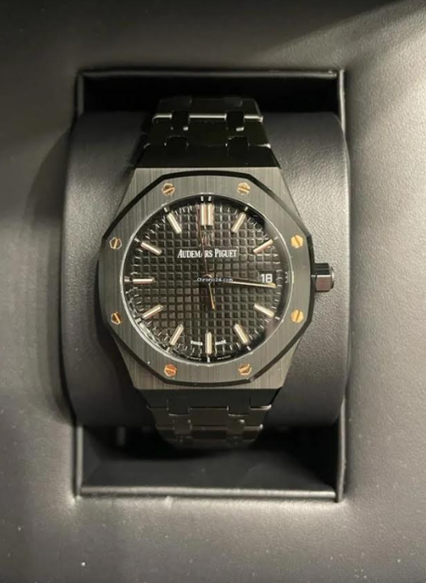 Μύκονος: Νέα διάρρηξη σε βίλα - «Ξάφρισαν» κοσμήματα και ρολόι Piguet 70.000 ευρώ