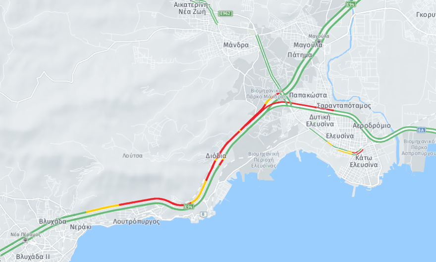H μεγάλη έξοδος των εκδρομέων του Αυγούστου - Ουρές στα διόδια Ελευσίνας