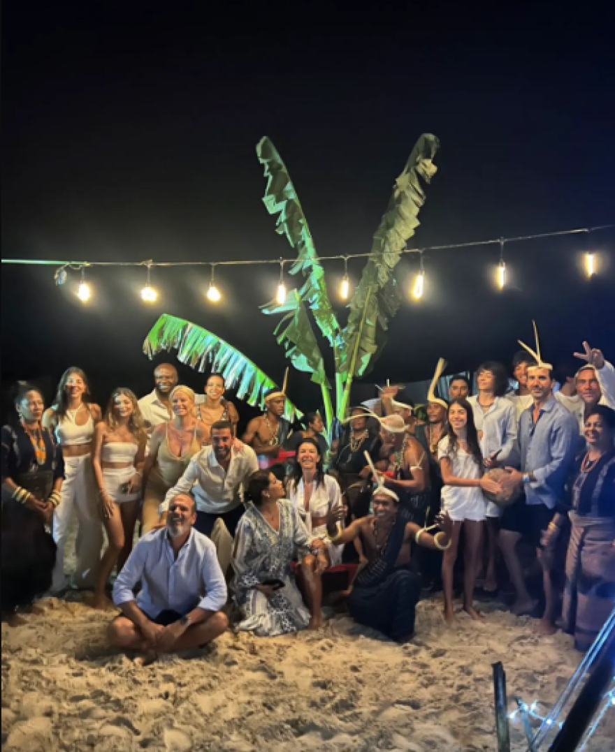 Μαρίνα Βερνίκου - Μίλτος Καμπουρίδης: Οικογενειακές διακοπές στην Ινδονησία