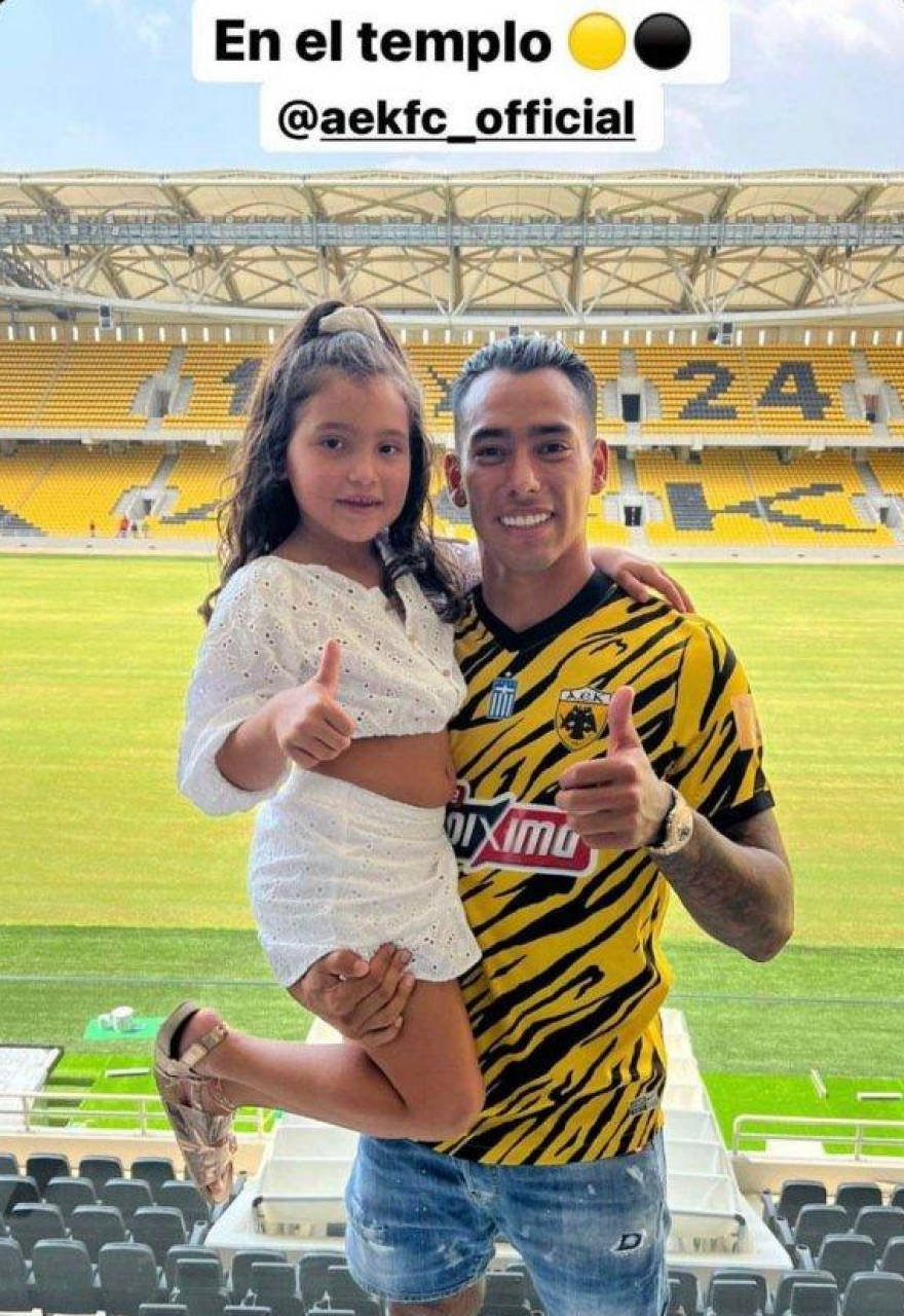 Σέρχιο Αραούχο: Στην OPAP Arena με την κόρη του 