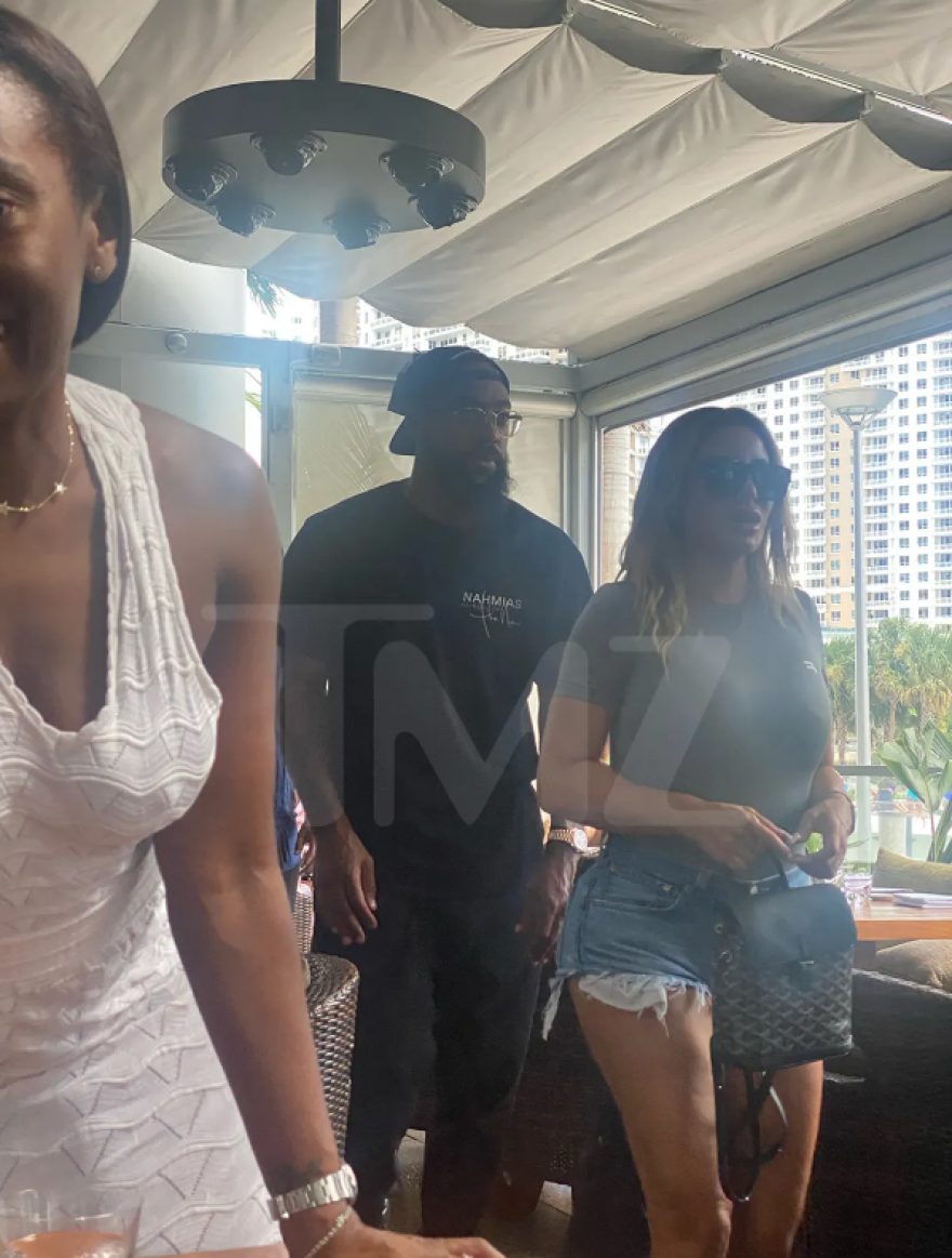 Η πρώην γυναίκα του Σκότι Πίπεν βγήκε ραντεβού με τον γιο του Μάικλ Τζόρνταν