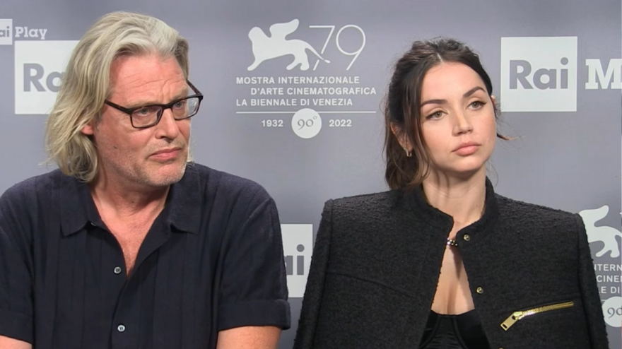 Άνα ντε Άρμας: Πήγε στον τάφο της Μονρόε για να ζητήσει την... άδειά της, πριν την υποδυθεί