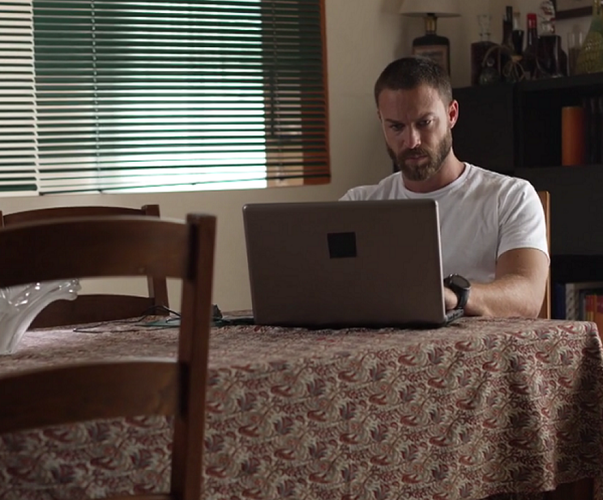 Άγρια Γη: Ο Άρης έρχεται πρόσωπο με πρόσωπο με τον απαγωγέα του