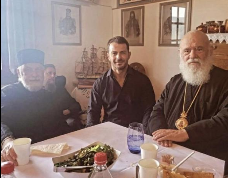 Άγιοι Ισίδωροι Λυκαβηττού: Τα «θαύματα» του παπά-Δημήτρη διχάζουν την Εκκλησία και εμπλέκουν τον Ιερώνυμο