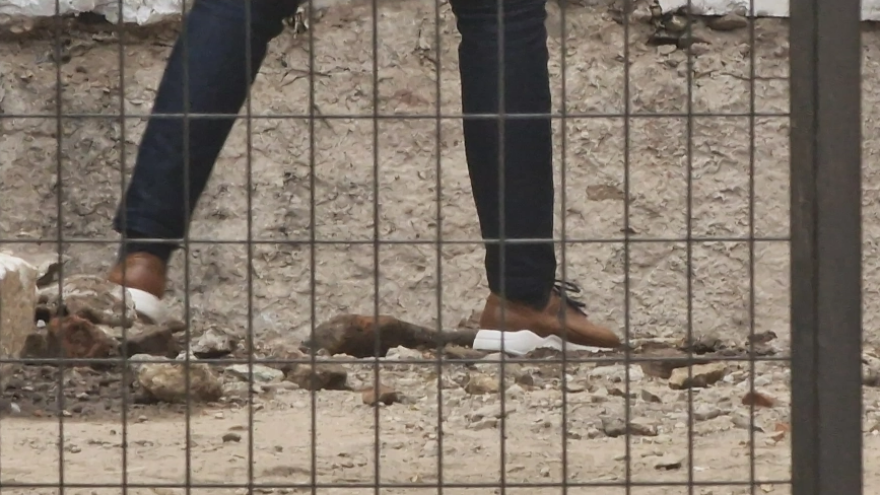 Θεσσαλονίκη: Έφτασαν τις 69 οι οβίδες στο εργοτάξιο της Λέοντος Σοφού - Τα σενάρια για την προέλευσή τους