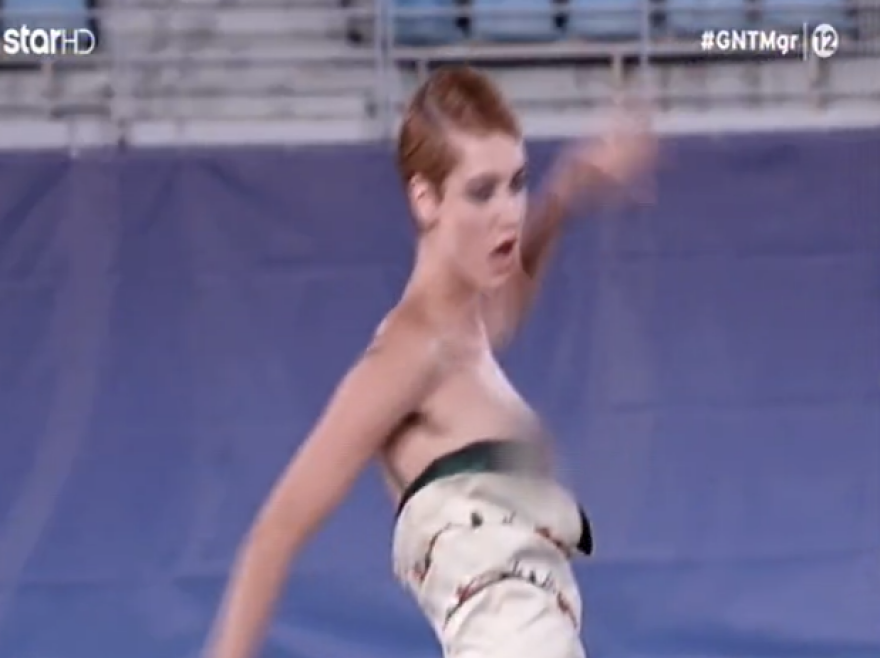 GNTM 5: Η διπλή οικειοθελής αποχώρηση... έσωσε μια «τενίστρια» - Δείτε βίντεο