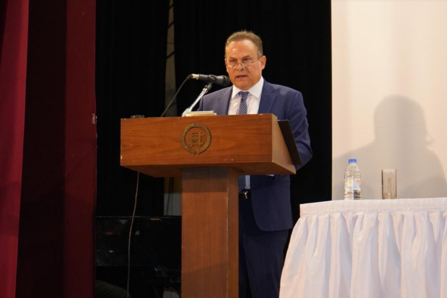 «Φύλλο πορείας»: Ο Νίκος Μανωλάκος παρουσίασε το νέο του βιβλίο