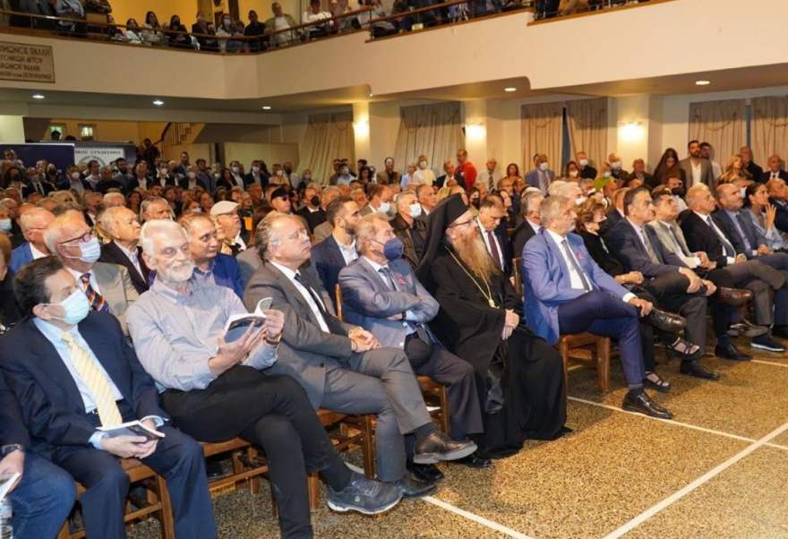 «Φύλλο πορείας»: Ο Νίκος Μανωλάκος παρουσίασε το νέο του βιβλίο