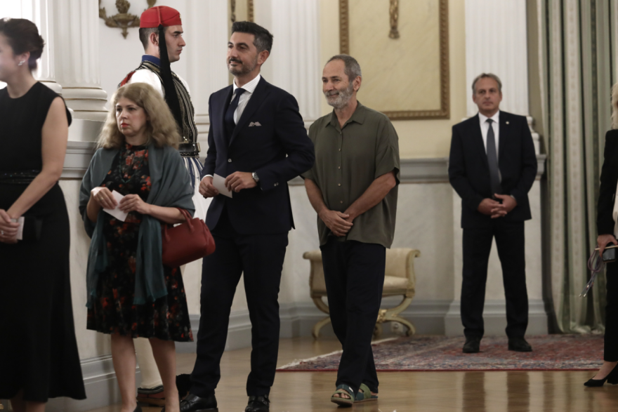 Πωλ Ευμορφίδης: Ο «αντισυμβατικός» Mr. Coco Mat, που πήγε στο Προεδρικό με... σανδάλια