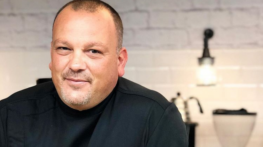 Η Γαρμπή συναντά τον Φοίβο και ο Σκαρμούτσος παίρνει τους δρόμους