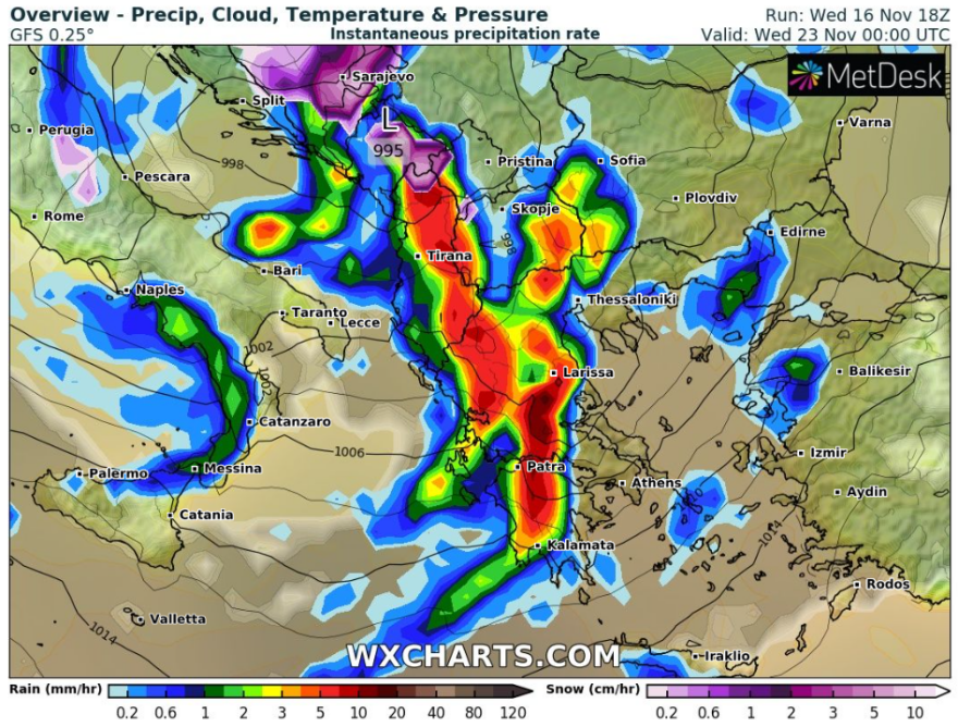 Καιρός: Επιδείνωση από τα βορειοδυτικά - Τρία «κύματα» κακοκαιρίας μέχρι το τέλος του μήνα
