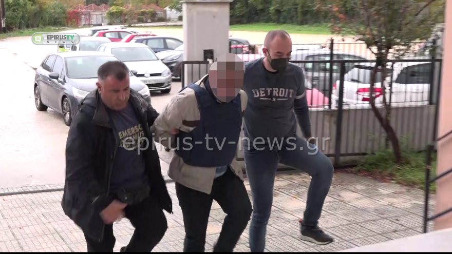 Άρτα: «Δεν είχα πρόθεση να σκοτώσω τον αδερφό μου» λέει ο 60χρονος