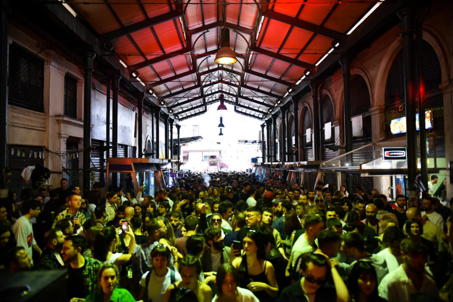 Με Μάριο Φραγκούλη και Γιώργο Περρή η Αθήνα αποχαιρετά το 2022 και υποδέχεται το 2023