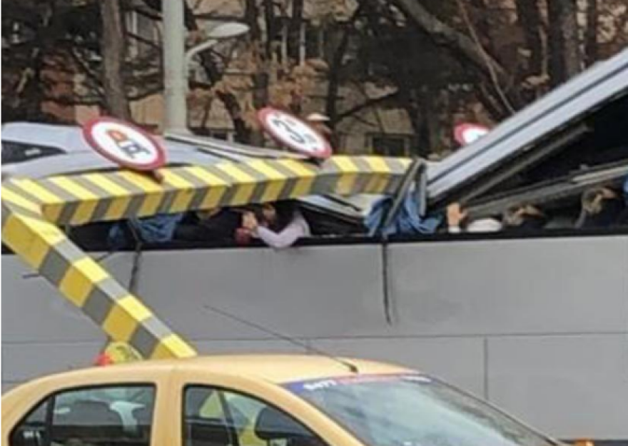 Ρουμανία: Εκτός ΜΕΘ η 30χρονη, ξέφυγαν από τον κίνδυνο οι 16 τραυματίες από το δυστύχημα στο Βουκουρέστι