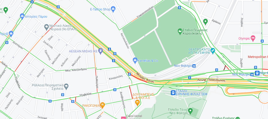 Πειραιάς: Διακοπή κυκλοφορίας στη λεωφόρο Ποσειδώνος, λόγω καθίζησης του οδοστρώματος