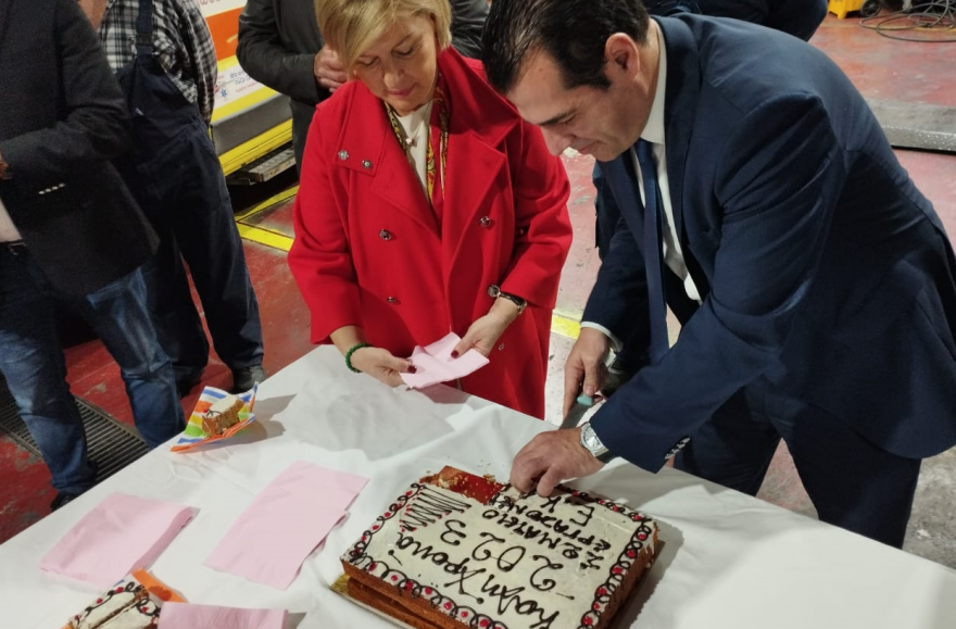 Οι ευχές Πλεύρη - Γκάγκα σε εργαζομένους στο ΕΚΑΒ - Δείτε βίντεο και φωτογραφίες