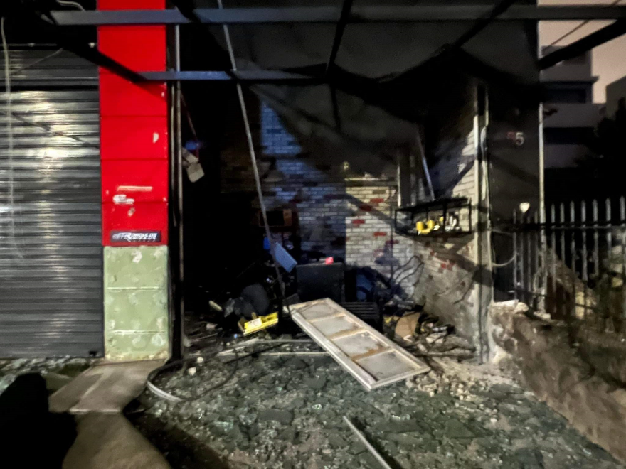 Γλυφάδα: Τι κρύβεται πίσω απ' την έκρηξη σε πλυντήριο αυτοκινήτων 