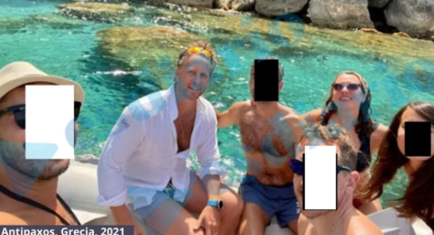 Qatargate: Η ιδιαιτέρα της προέδρου των Ευρωσοσιαλιστών σε σκαφάτες διακοπές με Καϊλή και Τζιόρτζι - Δείτε φωτογραφίες