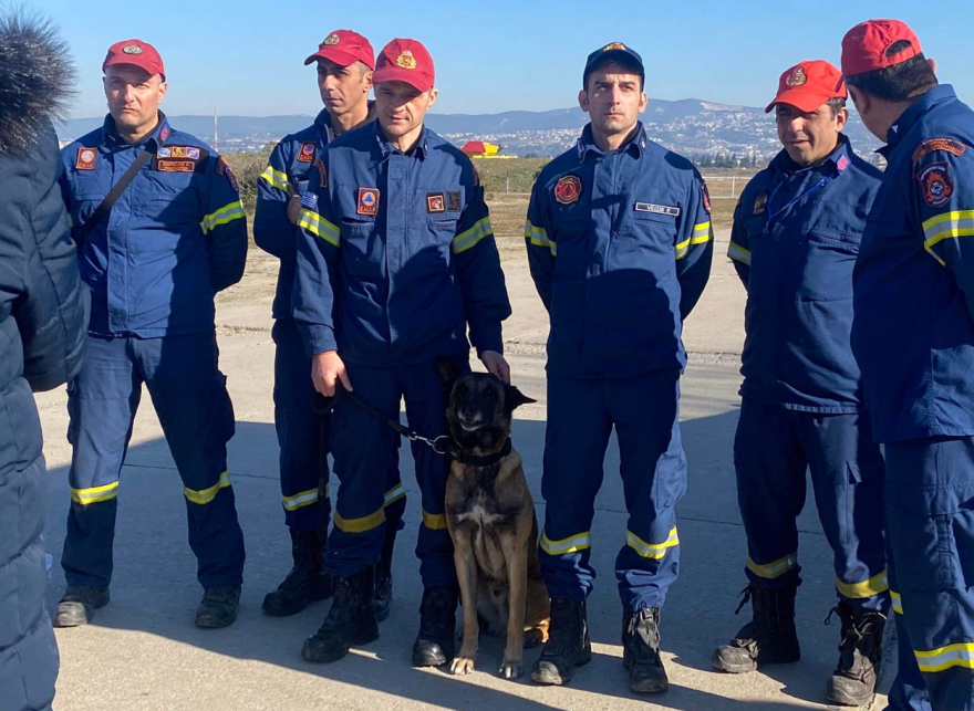 Σεισμός στην Τουρκία: Προσγειώθηκε στην Ελευσίνα το C-130 με το δεύτερο κλιμάκιο της ΕΜΑΚ για Τουρκία