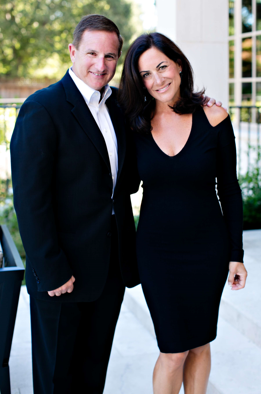 Ο Μπιλ Γκέιτς έχει σχέση με τη χήρα του Διευθύνοντος Συμβούλου της Oracle