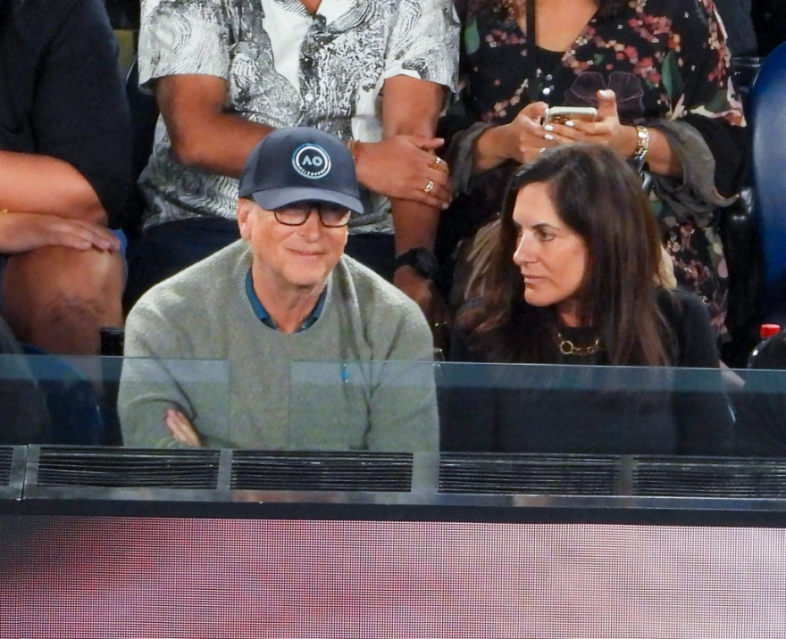 Ο Μπιλ Γκέιτς έχει σχέση με τη χήρα του Διευθύνοντος Συμβούλου της Oracle