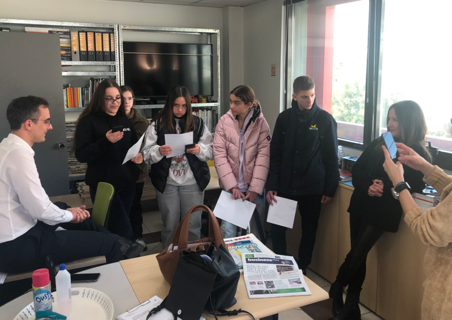 Το Γυμνάσιο Κρυονερίου «τύπωσε» το δικό του Πρώτο Θέμα